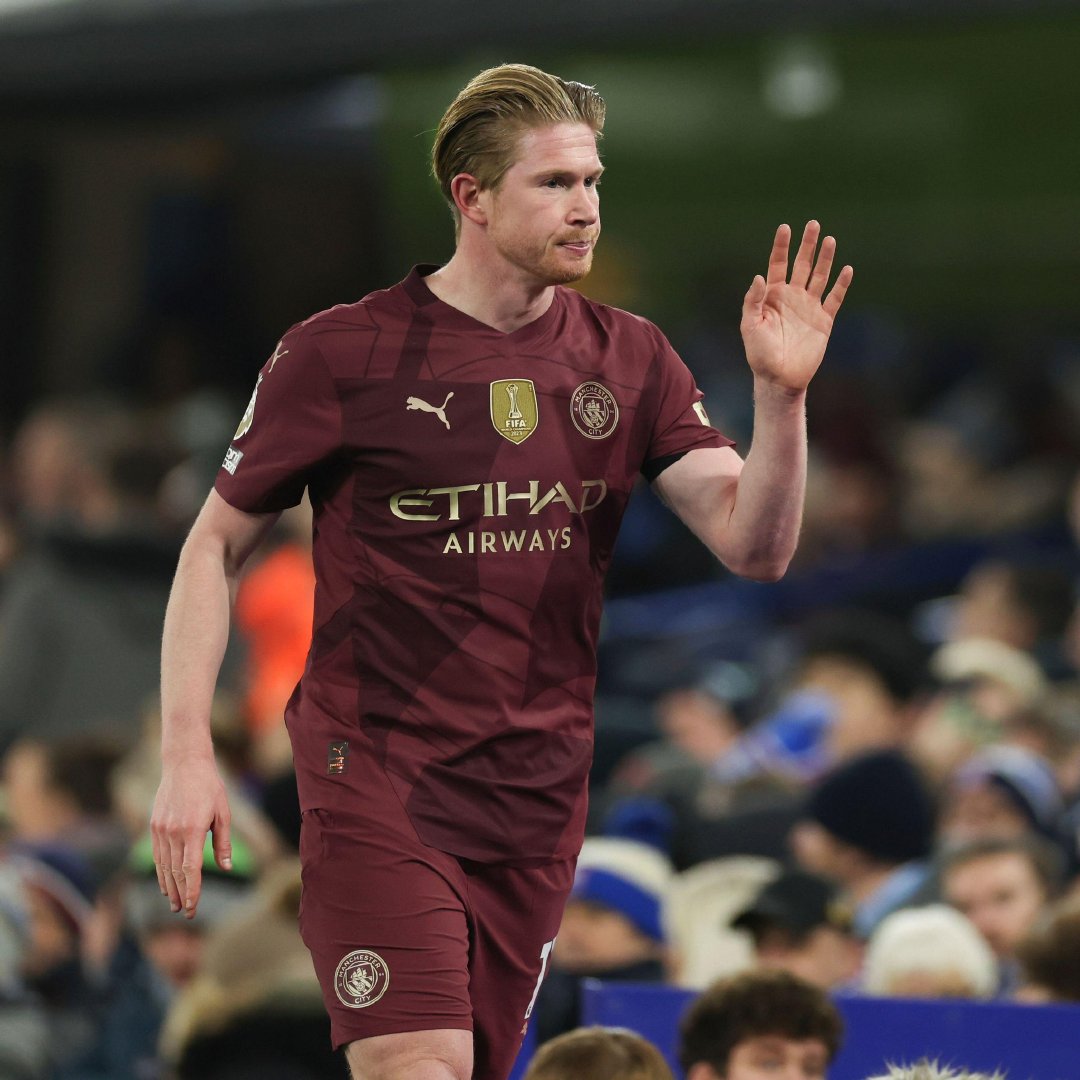 德布劳内意外战胜曼联，刷新纪录引爆全场！爱游戏官方入口